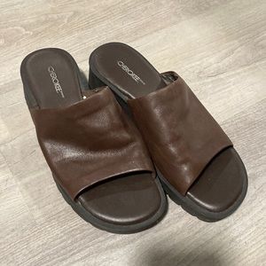 90’s platform sandals!